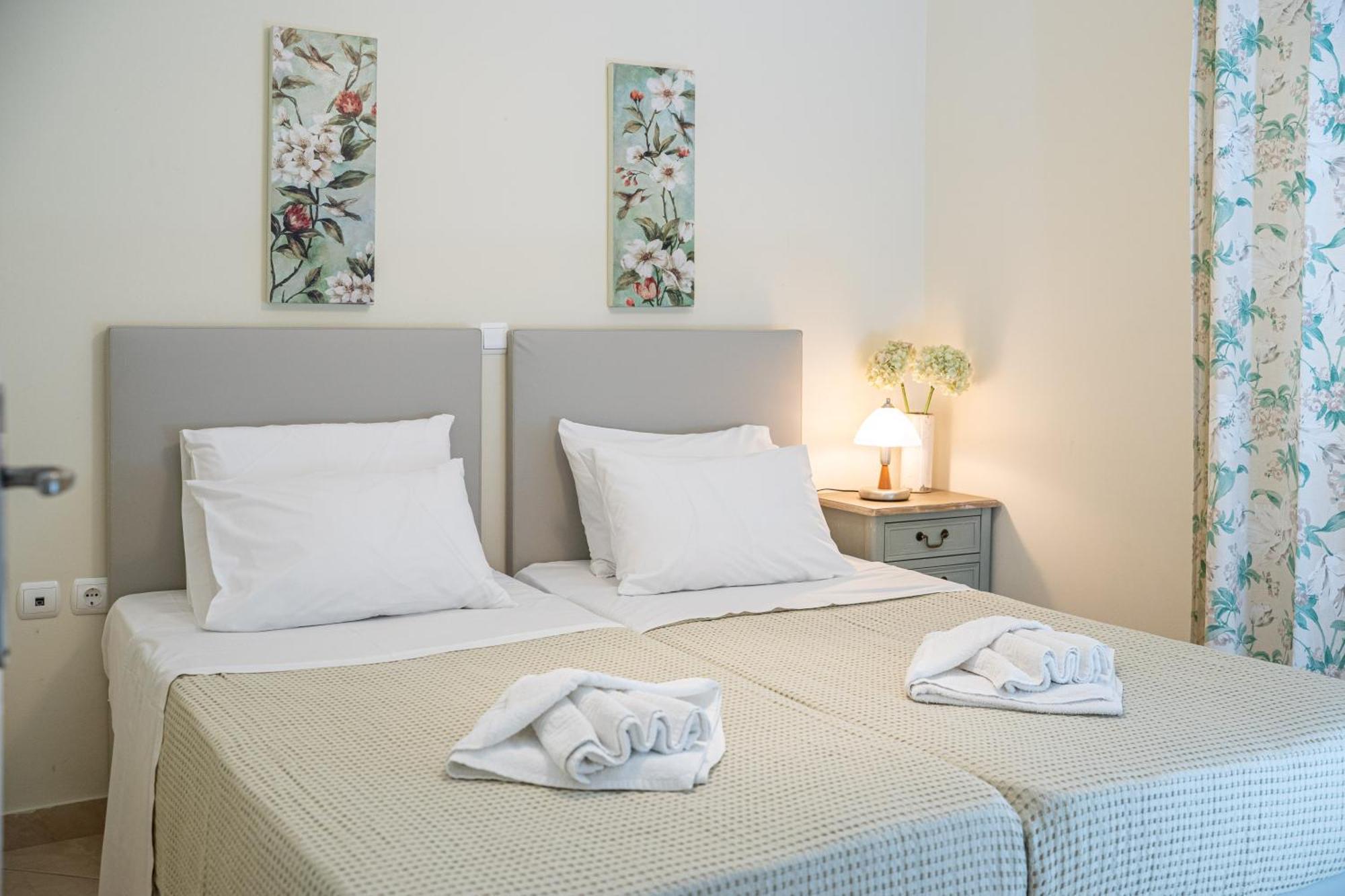 Rania Apartments Helmata エクステリア 写真